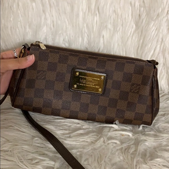 SOLD - Picture 2 of 8